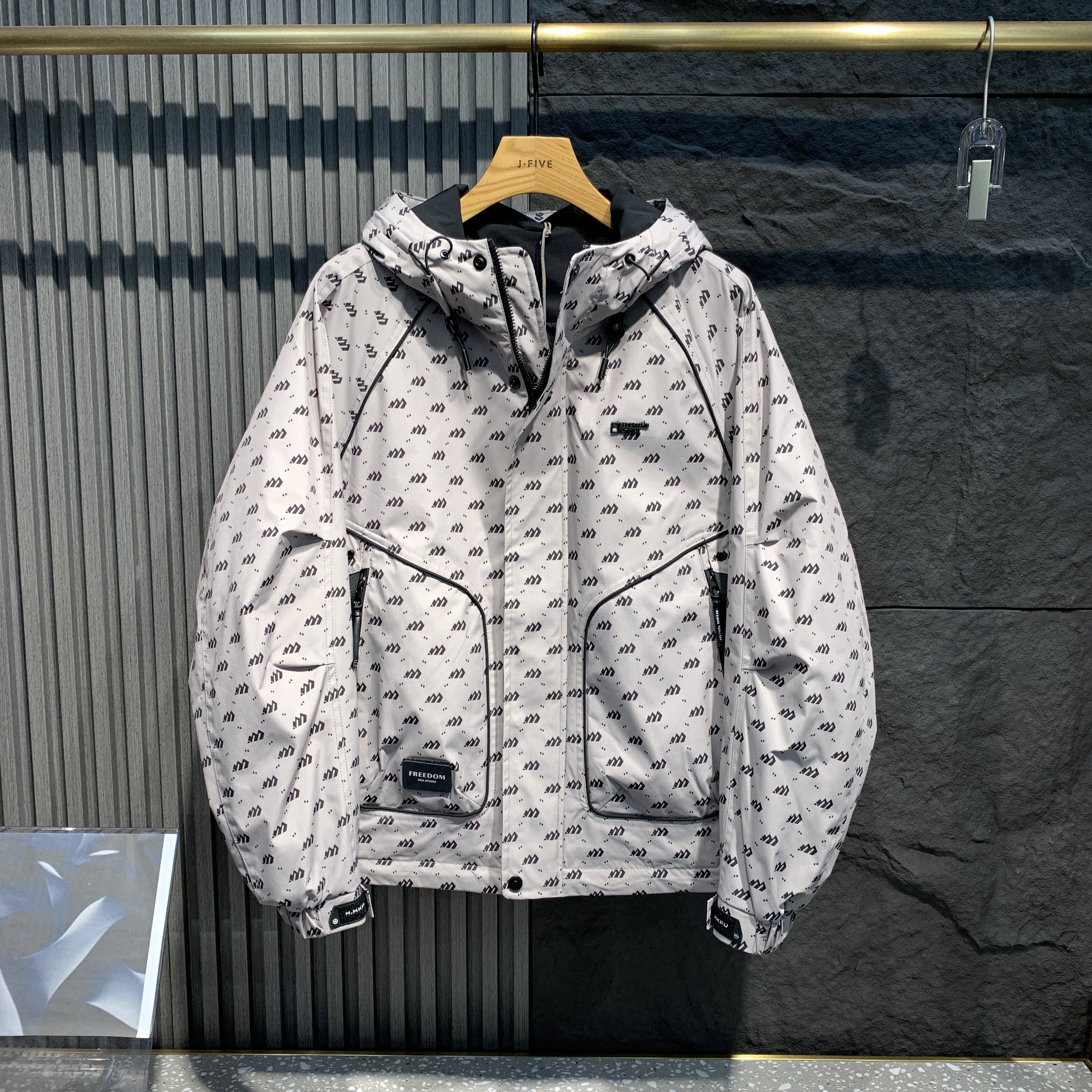 潮流时尚痞帅连帽印花棉衣男宽松工装多口袋冲锋衣薄棉夹克外套