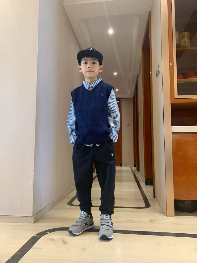儿童原单秋冬款男孩男女童小中大童纯棉线针织背心毛衣马甲
