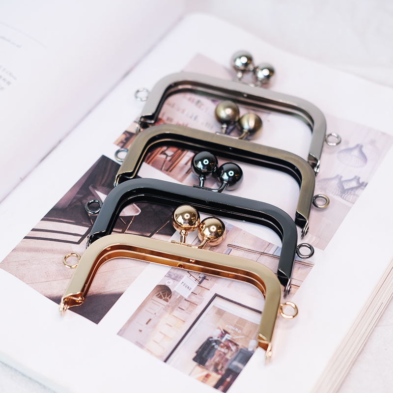 手工diy10.5cm方形无孔拧螺丝口金包配件双珠头花蕾头零钱包口金