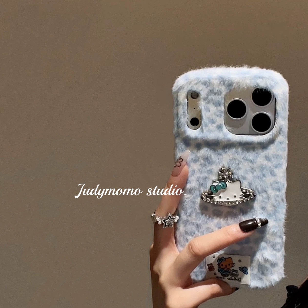 毛绒gt7/v50s/gt3日韩gt2/V30t凯蒂猫v60s/OPPO真我gtneo6se手机壳v70realme15pro+/12/10s少女心V13v11豹纹