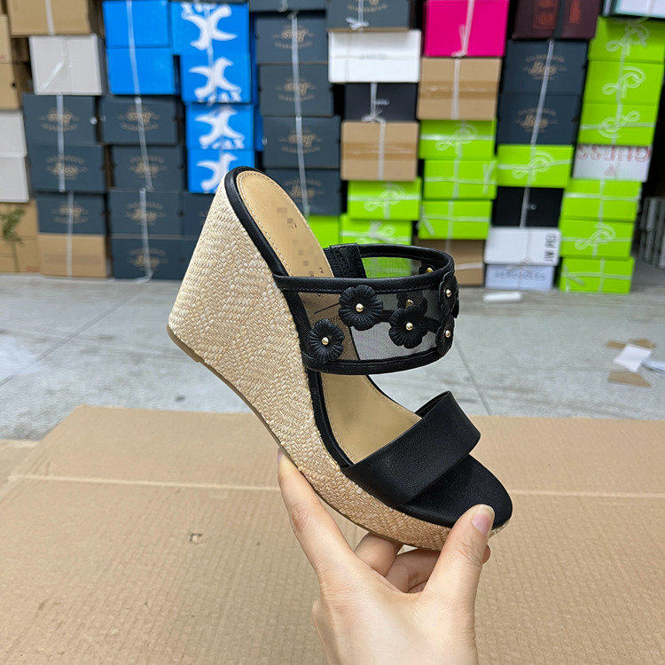 外贸原单女鞋时尚圆头纯色防水台厚底坡跟一字带网面贴花凉拖鞋