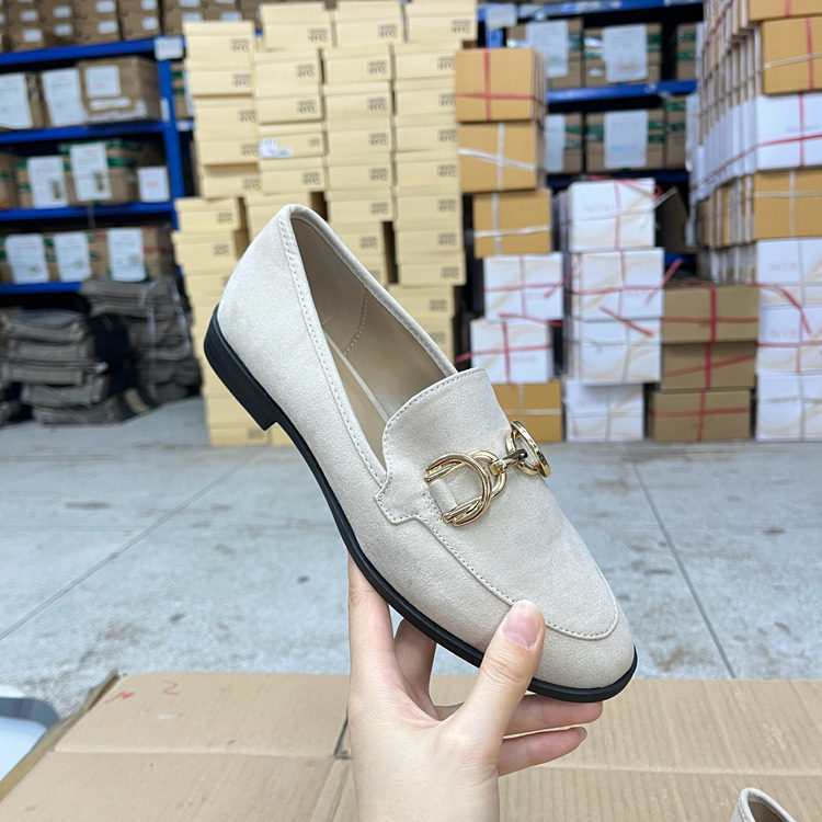 Lady Shoes外贸原单女鞋新款时尚圆头纯色平底一脚蹬单鞋乐福鞋