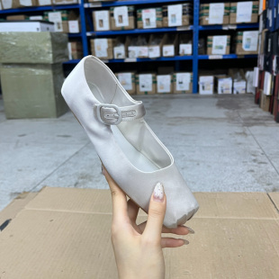 Lady Shoes外贸原单女鞋新款平底方头纯色断面时尚浅口玛丽珍单鞋