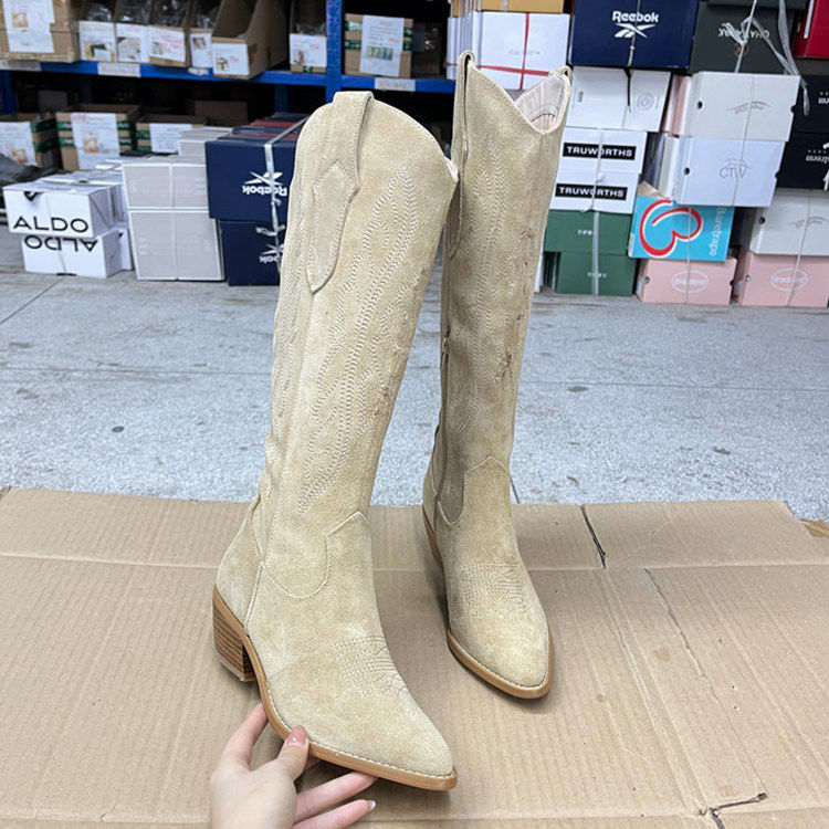 Lady Shoes外贸原单女靴真皮微瑕时尚尖头纯色粗跟侧拉链时装长靴