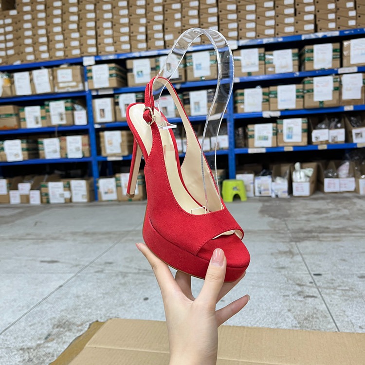 厚底细高跟防水台一字扣鱼嘴凉鞋