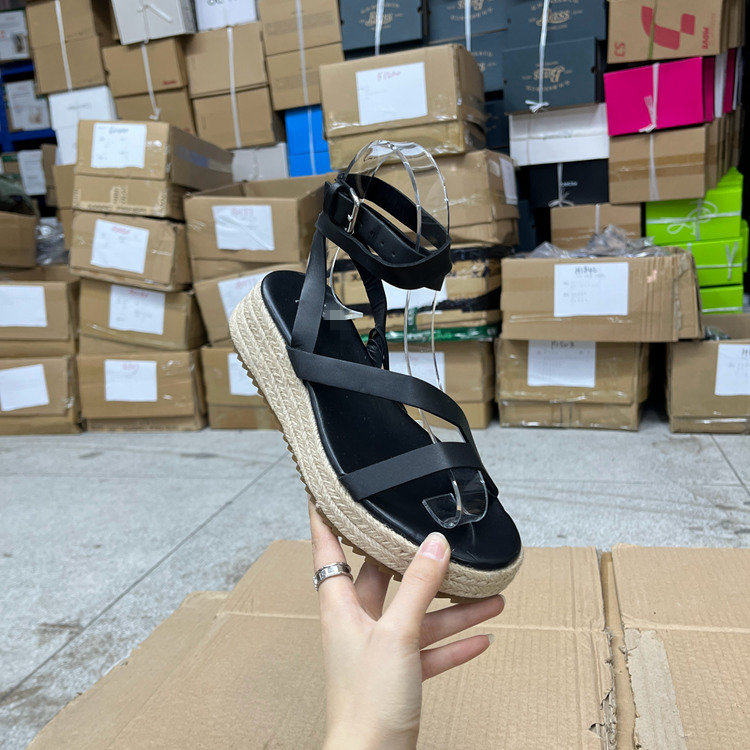 外贸原单女鞋真皮shoes清仓工厂鞋新款圆头厚底一字扣时装凉鞋,女鞋,休闲凉鞋,淘宝优惠券,粉丝福利购,淘宝优惠卷