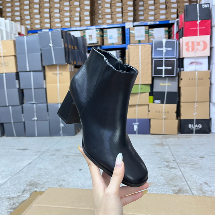 方头舒适休闲百搭气质女皮鞋