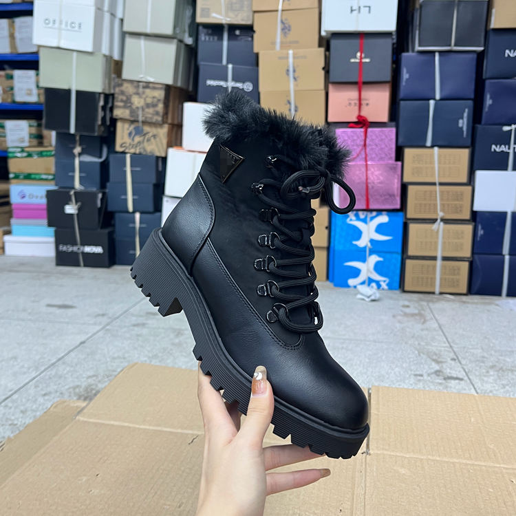 圆头纯色粗跟筒口带毛系带短靴