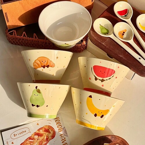 可爱碗个人专用特别漂亮的饭碗