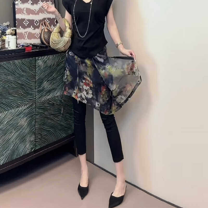 假两件屁帘纸皮裤女松紧腰弹力显瘦系带拼纱花裙裤时尚洋气九分裤