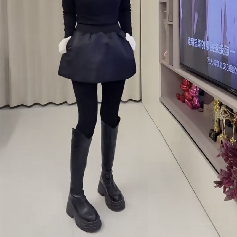 2025年秋冬新款高腰显瘦百搭A字半身棉裙欧货洋气百搭休闲短裙子