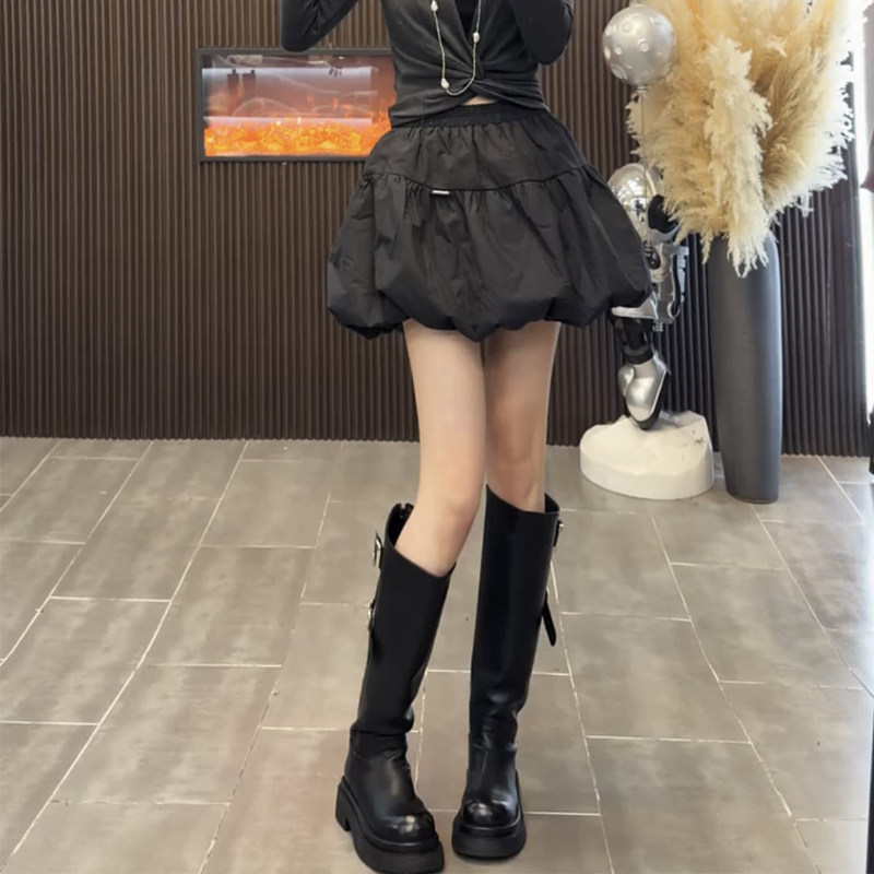 2026年春季新款黑色高腰花苞蓬蓬半身裙显瘦A字短裙小个子蛋糕裙