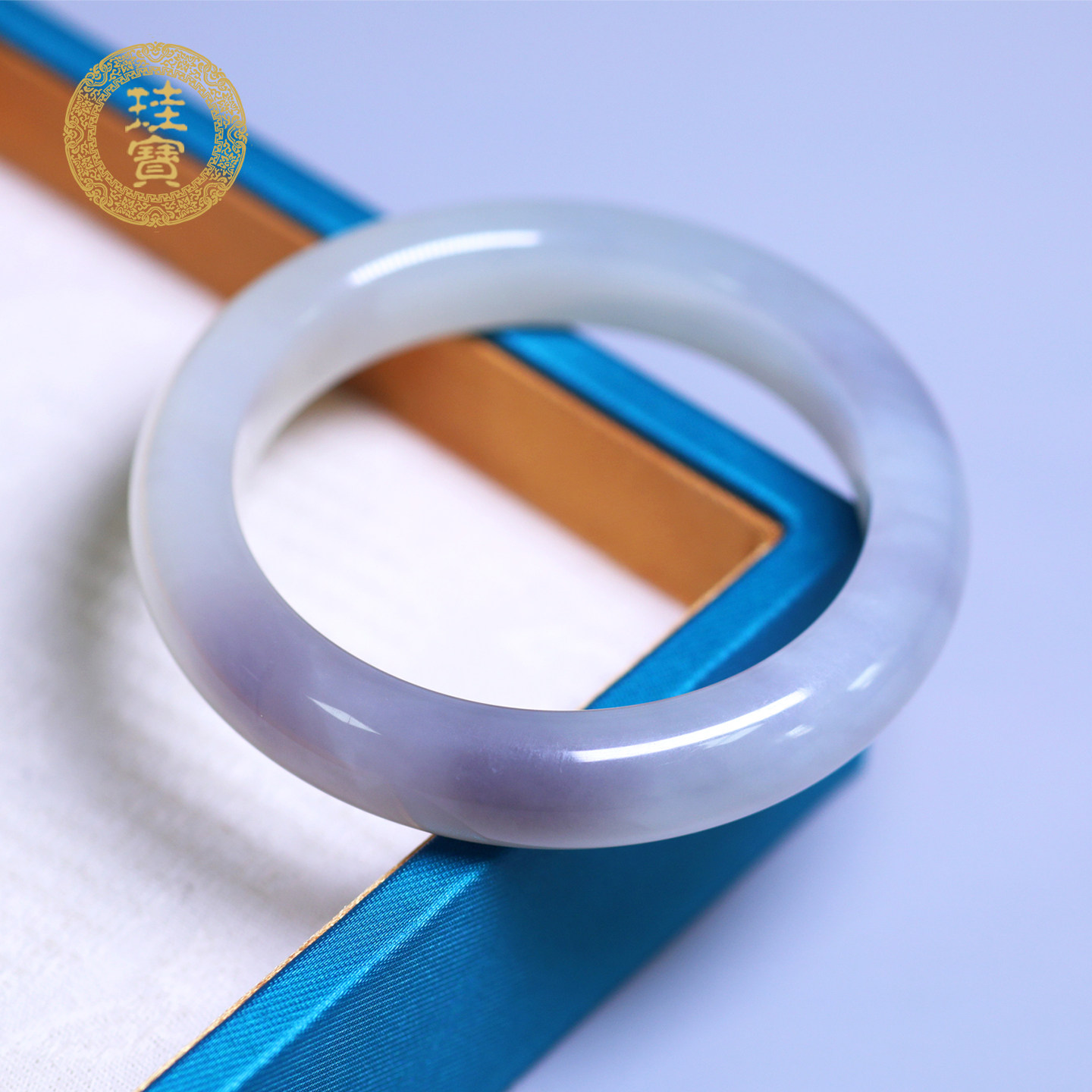 珪宝和田玉烟紫手镯女带证书52mm