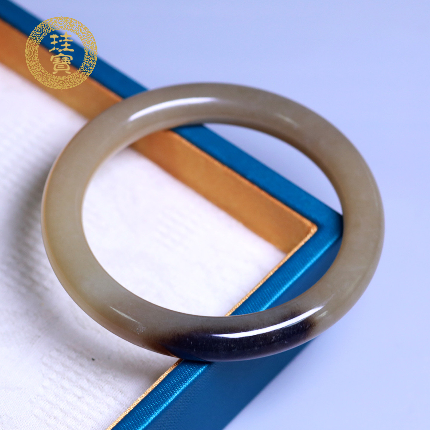 珪宝和田玉糖玉圆条手镯女57.8mm