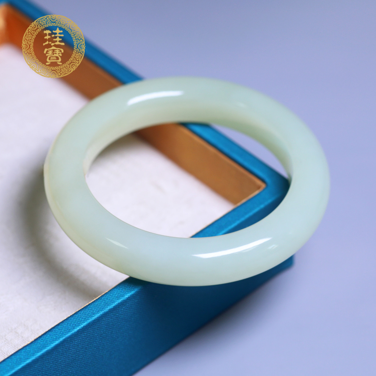 珪宝和田玉黄玉宽条手镯女士56mm