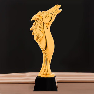 马头定做运动会奖杯金马奖马到成功开业礼品马年马蹄树脂奖杯