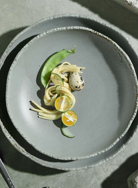 DXC北欧风艺术窑变陶瓷优雅灰色盘子 创意家用简约时尚汤盘深盘子