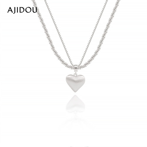 AJIDOU阿吉豆项链女银色爱心吊坠