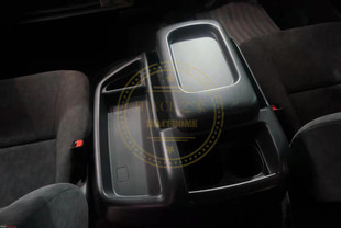 适用于 hiace200系 丰田海狮2005-2018 宽体前排扶手箱 置物盒