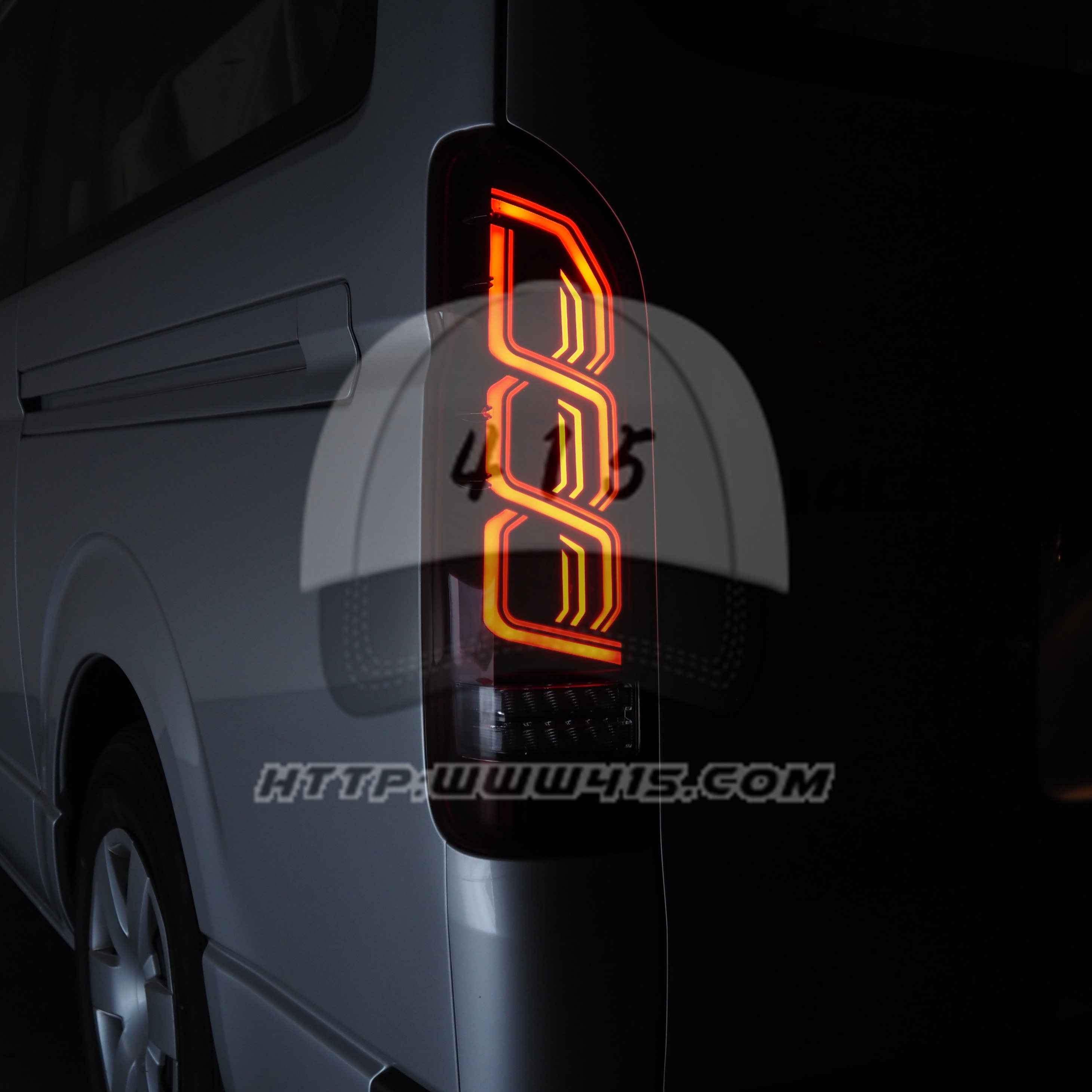 适用于 丰田海狮 hiace200系 2005-2024 改装LED尾灯 GRANDLOP