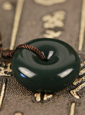 天然平安扣和田玉证书吊坠