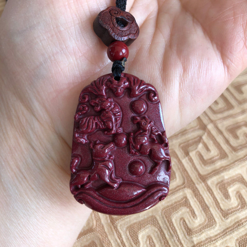 虎马狗三合吊坠鸣虎纳贵属马属狗属虎吉祥物男女项链紫金砂挂件