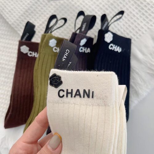 欧货高品质潮棉袜烫印立体字母