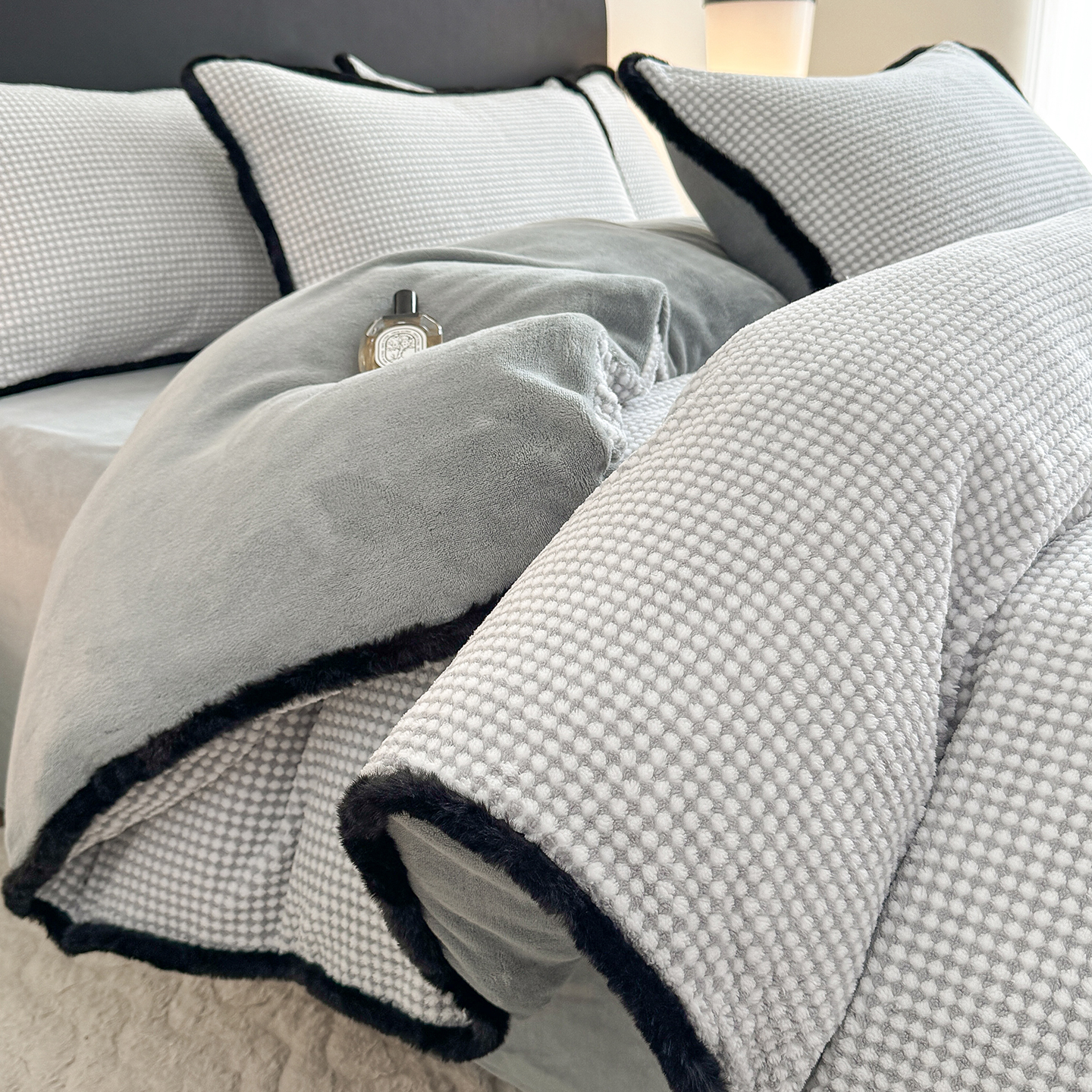 2025新款兔毛绒牛奶绒四件套