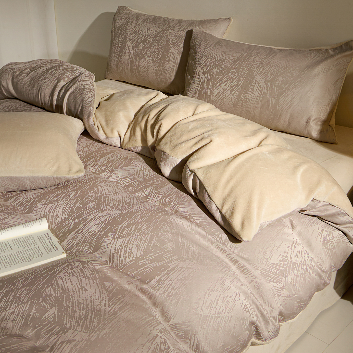 秋冬季法兰绒牛奶绒被罩毛绒单件