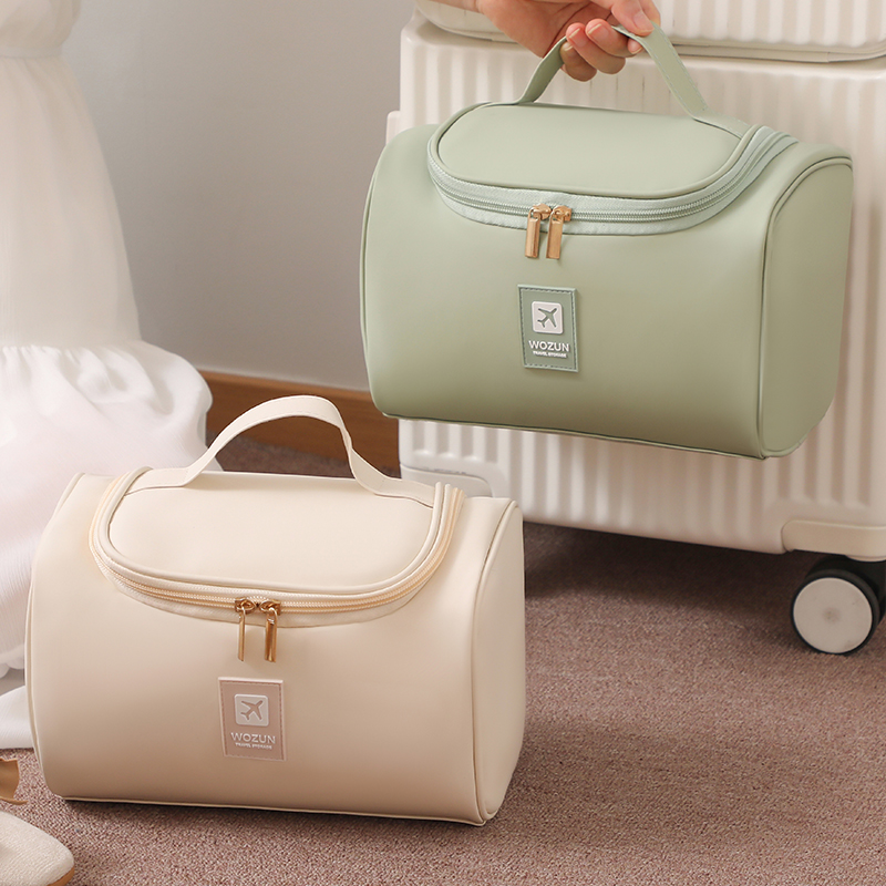 化妆包新款高端便携手提