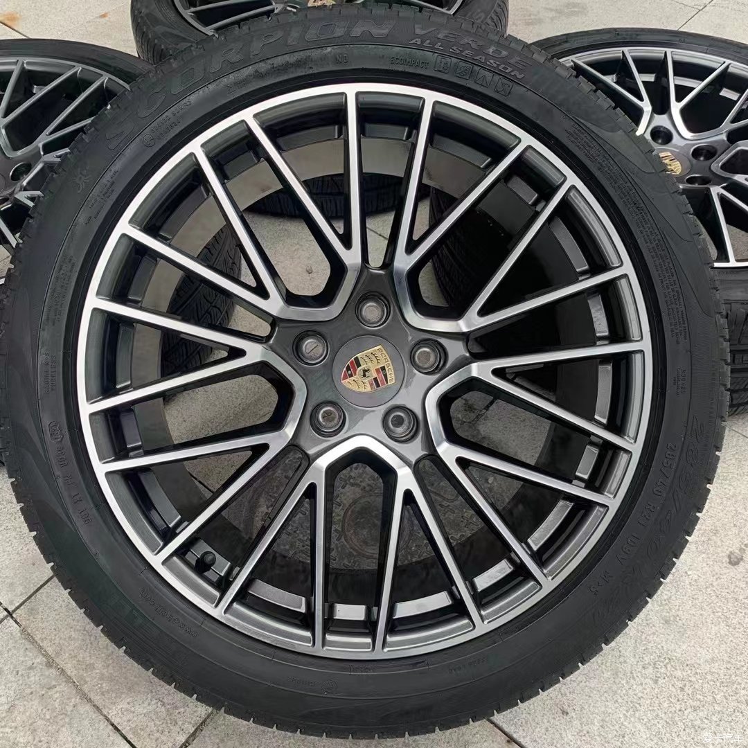 20寸新款?yuàn)W迪A8原廠原裝正品拆車輪轂輪胎升級(jí) 保時(shí)捷 法拉利通用