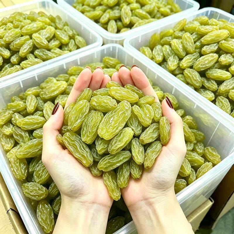 新疆葡萄干商用批发大葡萄干清仓整箱烘焙新鲜散装绿宝石新货袋装