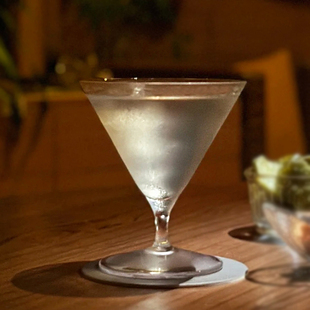 新款木村硝子 日式三角马天尼杯马提尼杯矮脚鸡尾酒杯阔口杯子