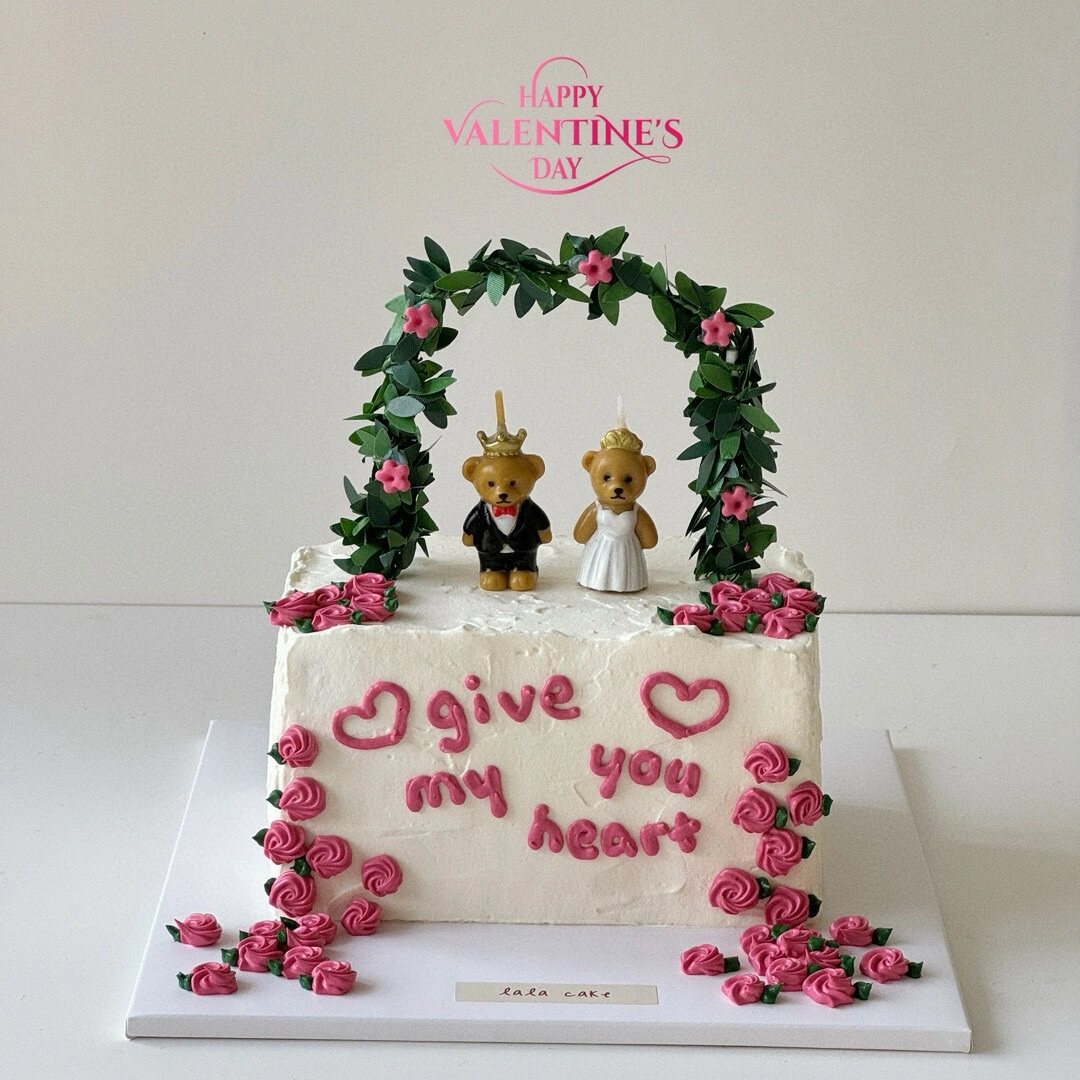 情人节韩系蛋糕装饰婚纱西服小熊蜡烛情侣订婚结婚甜品装扮插件
