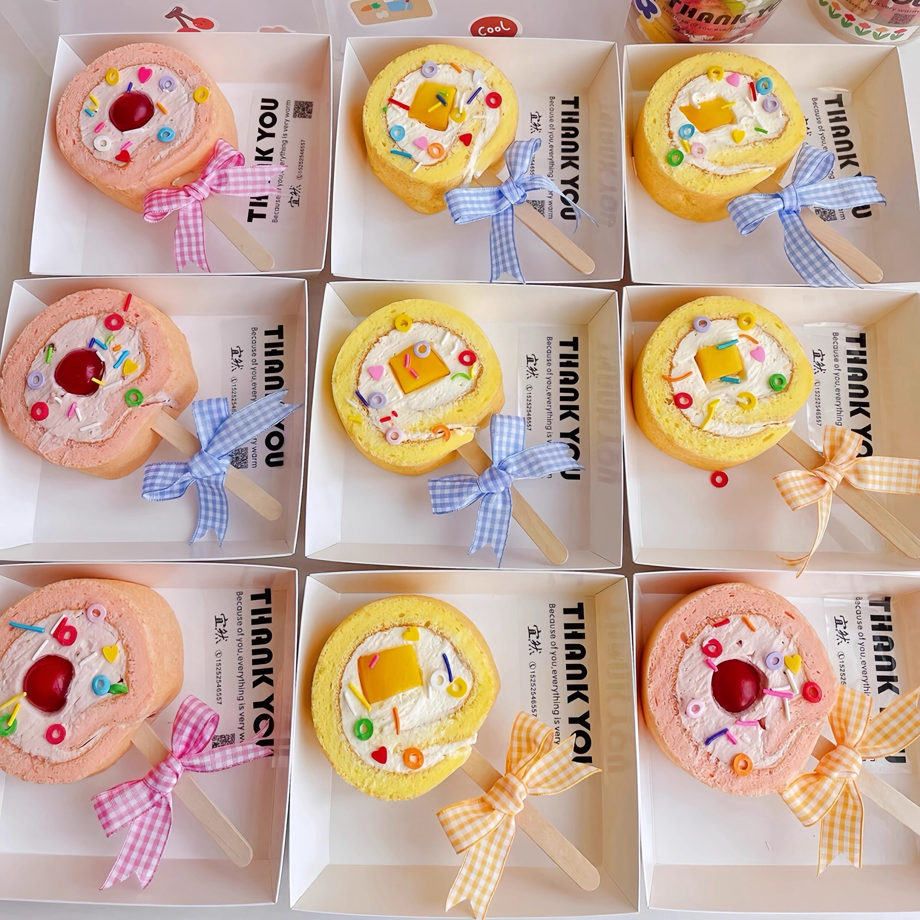 网红六一儿童节棒棒糖蛋糕卷包装盒格子蝴蝶结丝带儿童节甜品盒子