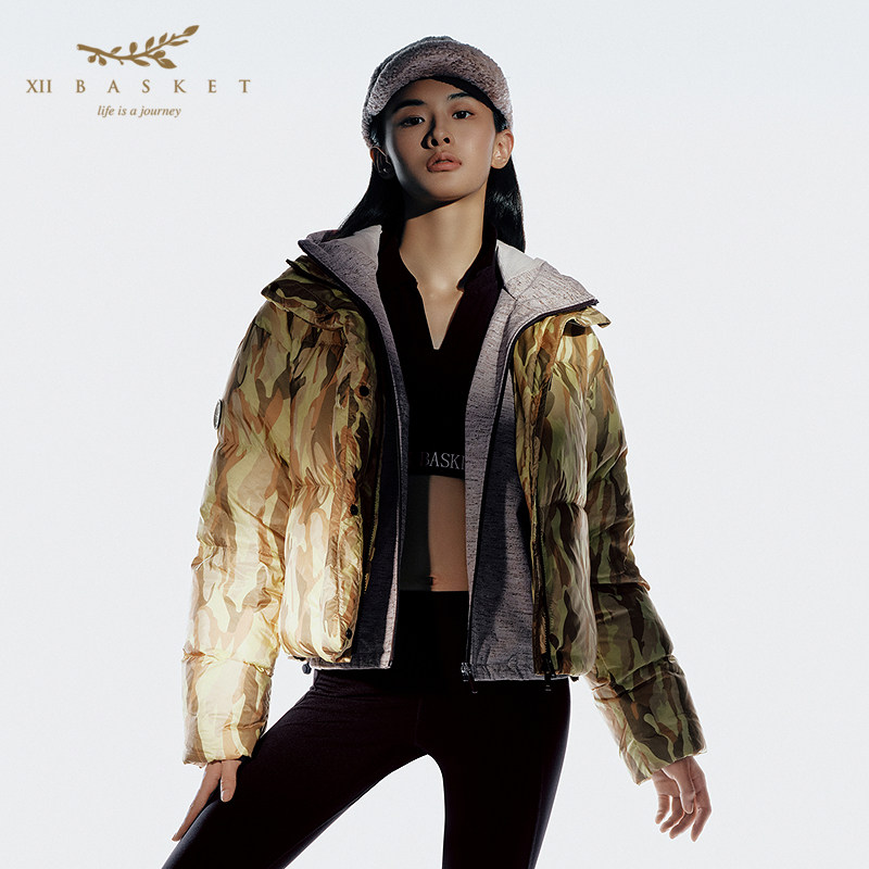 XII BASKET十二篮商场同款冬款迷彩印花90白鸭绒短款面包羽绒服女