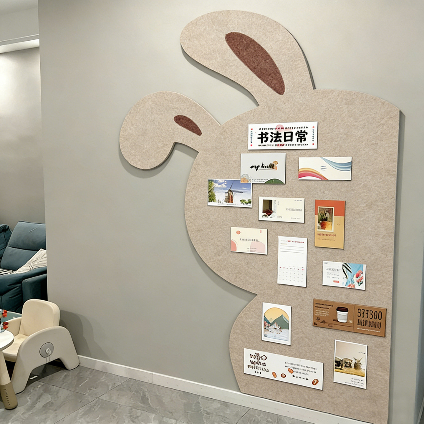 兔子毛毡板照片墙毛毡墙贴高级感客厅相片展示墙房间布置装饰软木板背