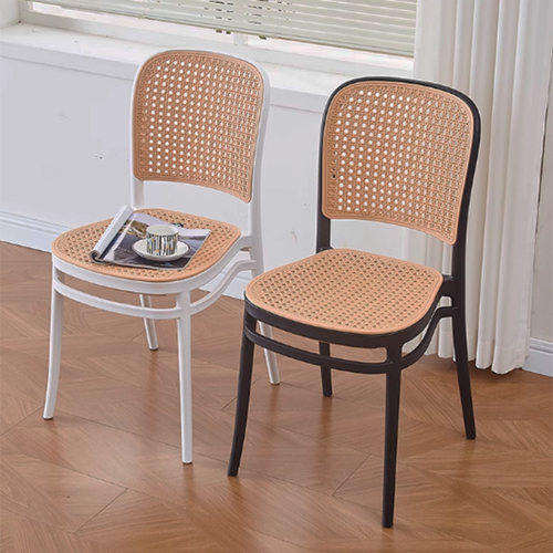 塑料藤编餐椅家用加厚可叠放椅子