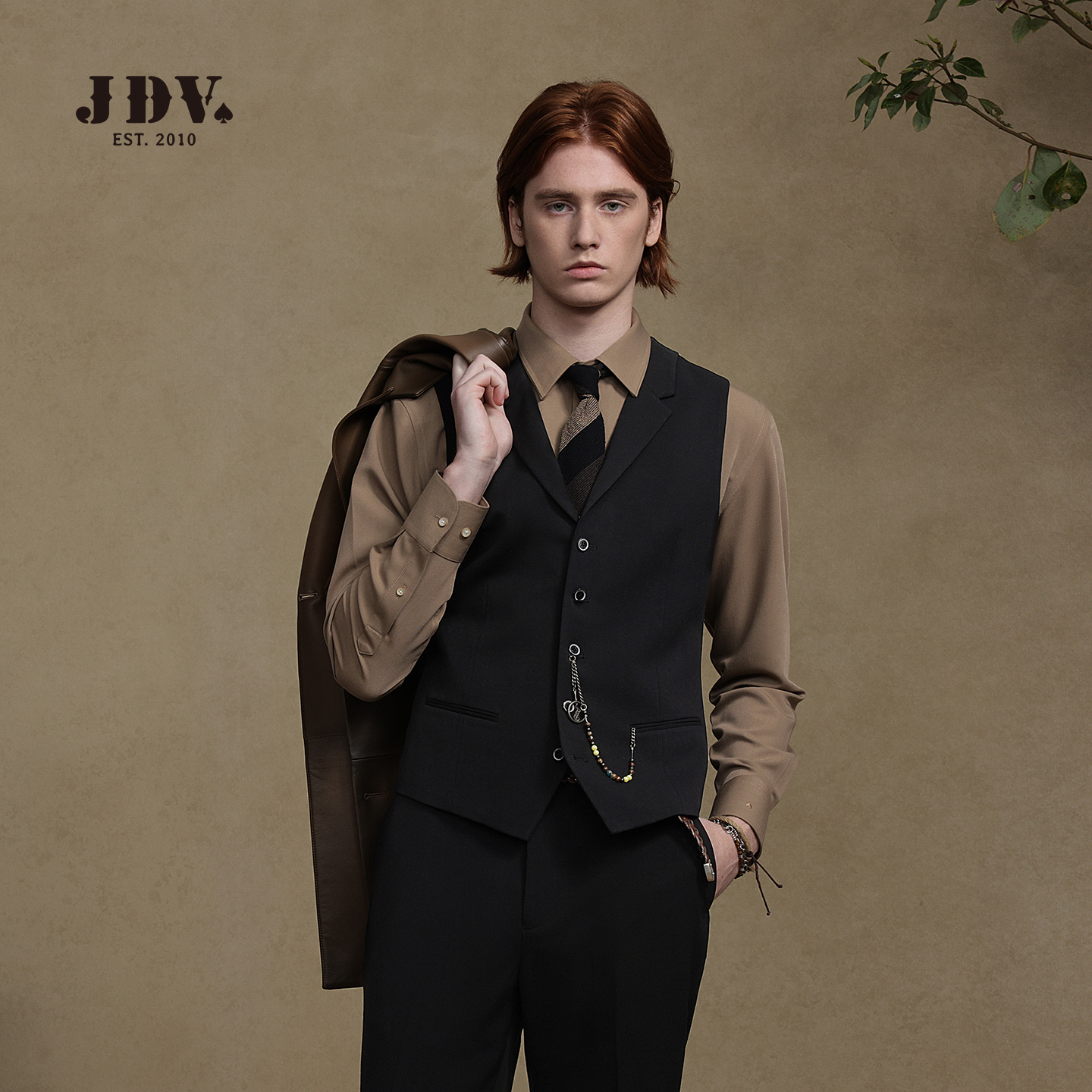 JDV商场同款黑色平驳领正装马甲