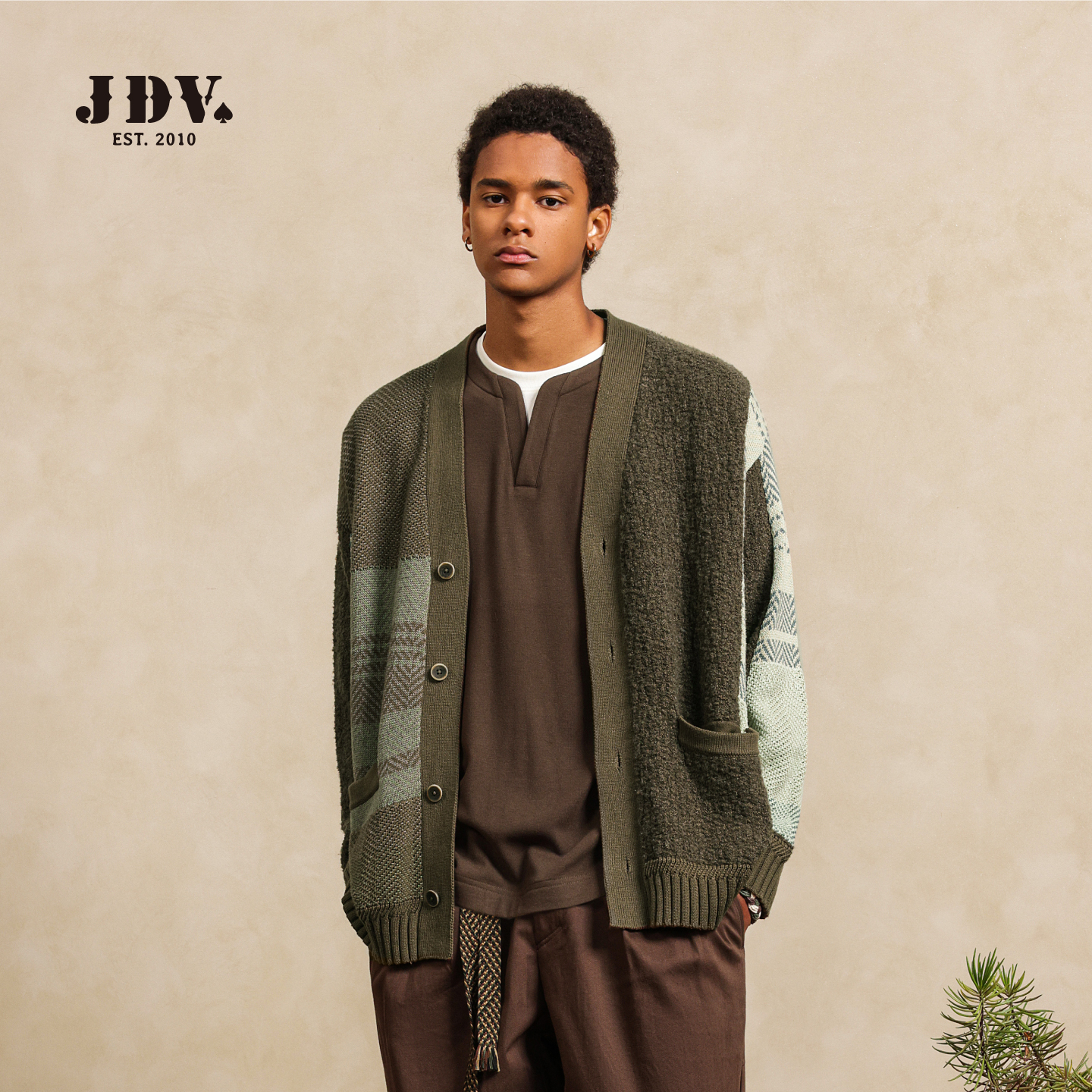 J.D.V复古拼接开衫男士针织衫