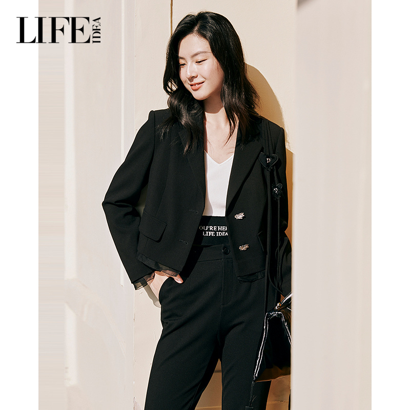 莱芙·艾迪儿干练通勤风西服外套