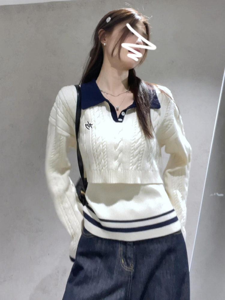 白色v领针织衫早秋穿搭2025新款设计感毛衣内搭修身上衣两件套装