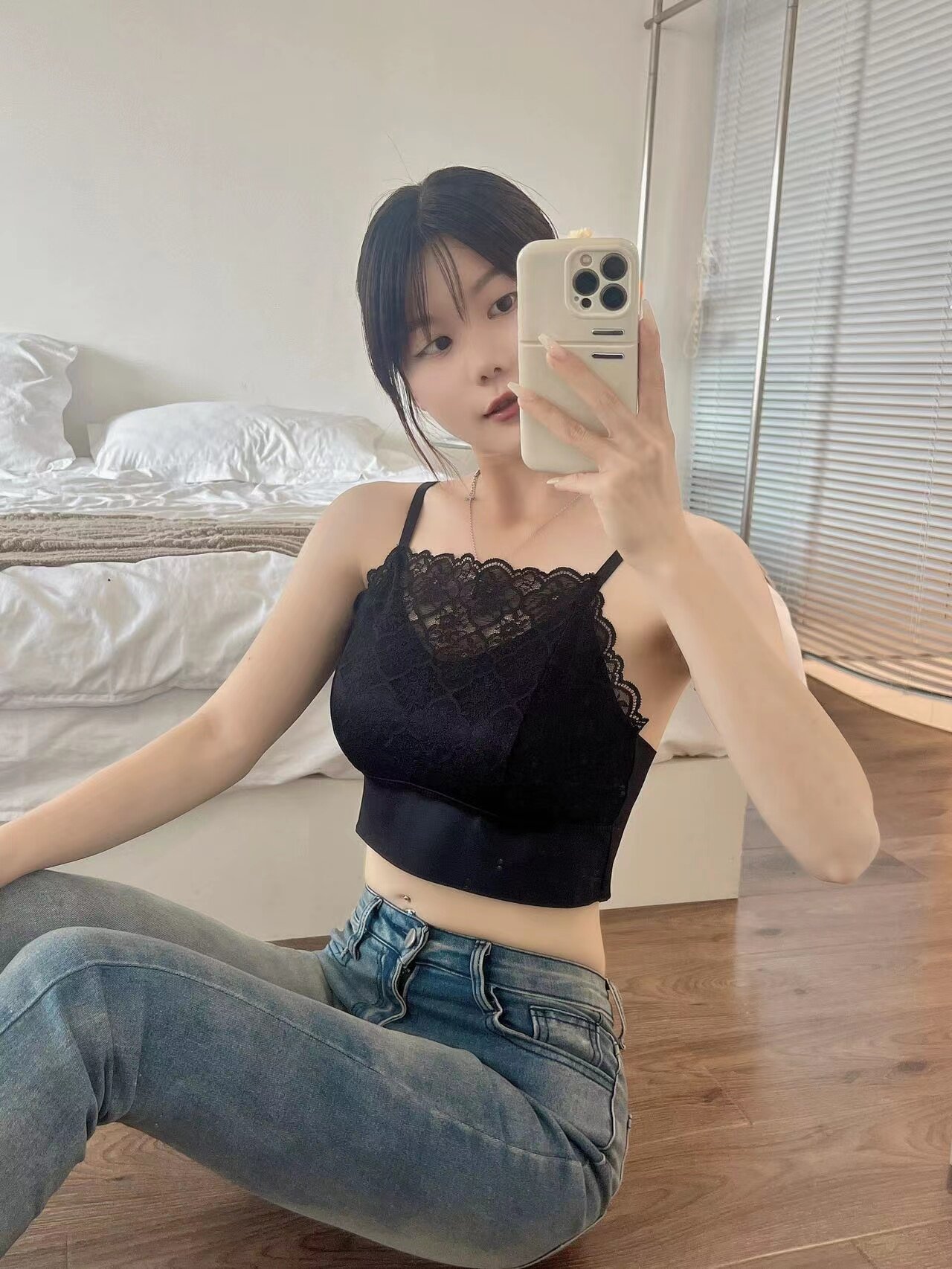 性感蕾丝女美背裹胸打底