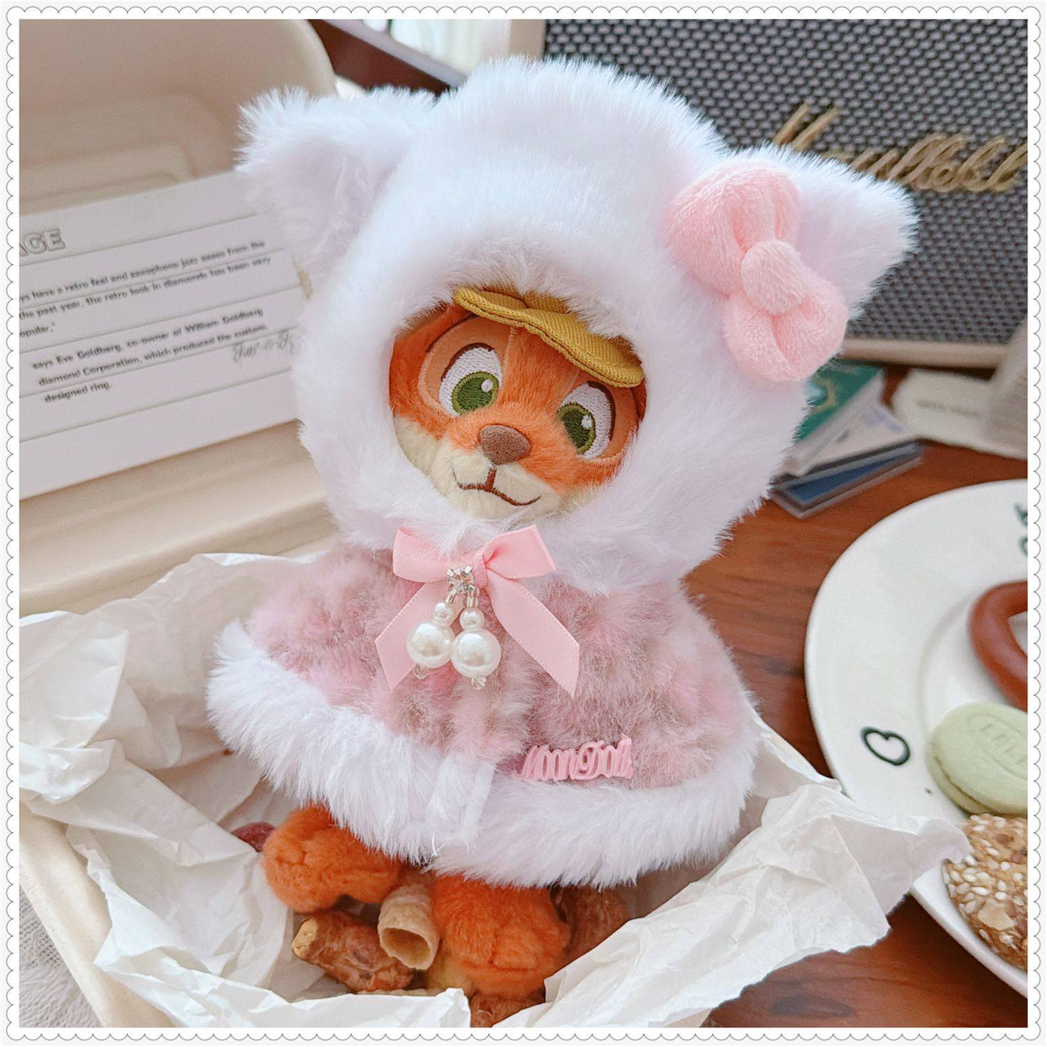 【仅售衣服】尼克小狐狸挂件娃衣服朱迪钥匙扣尼克新年猫咪披肩