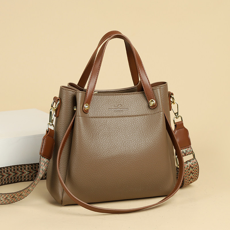 袋鼠真皮水桶包包女2025新款大容量女士手提包头层牛皮单肩斜挎包