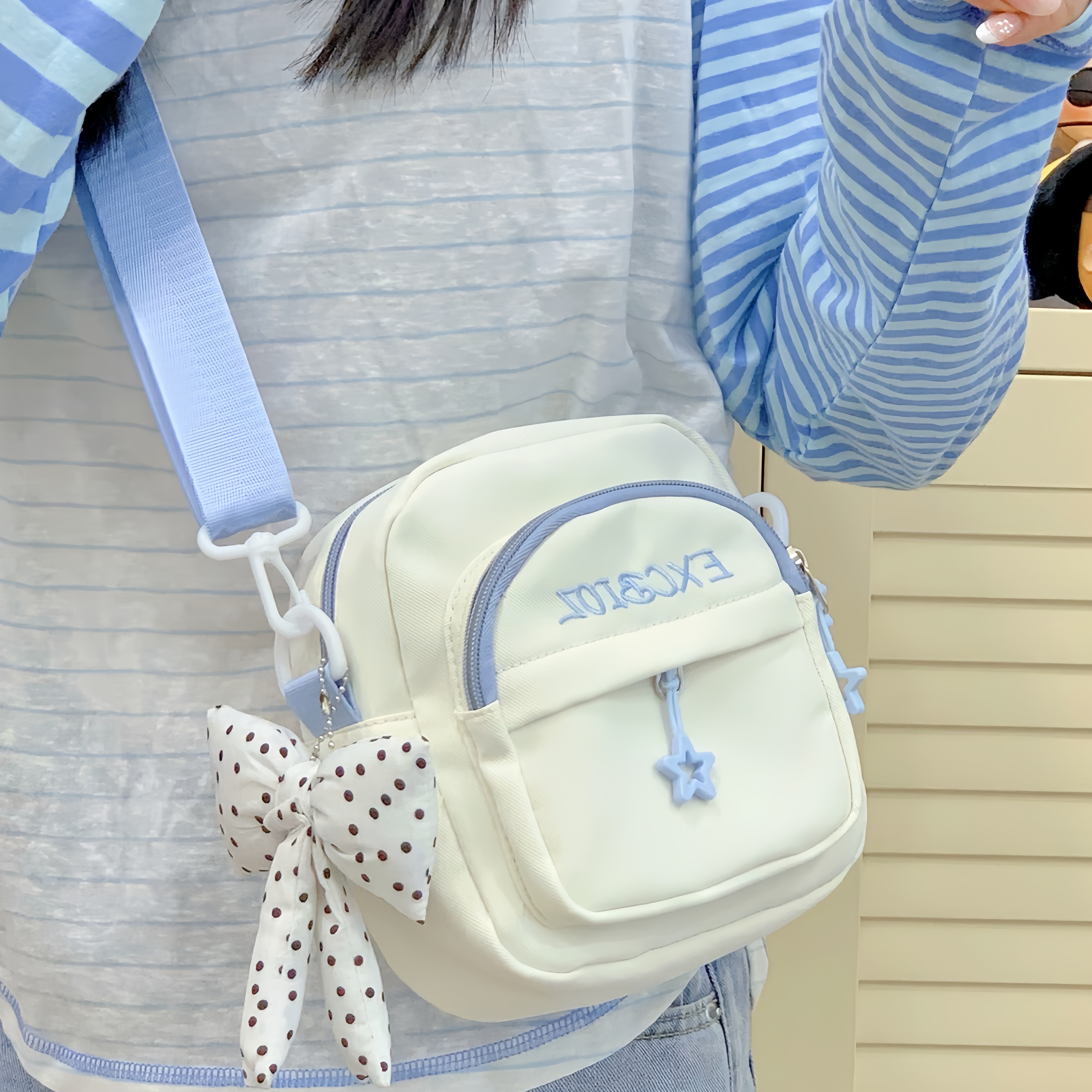 正品潮牌官方儿童斜挎包女孩12岁女生洋气的可爱挎包女新款女童外