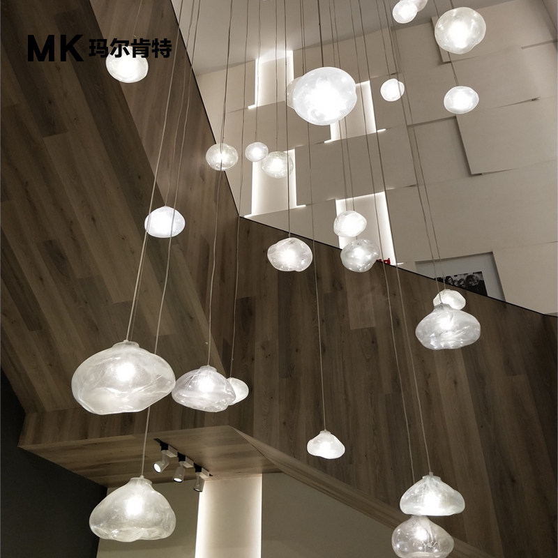 北欧楼梯间长吊灯玻璃云朵ins餐厅吧台咖啡厅别墅服装店橱窗吊灯