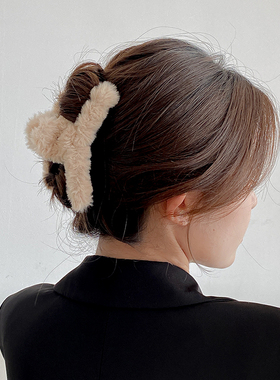 秋冬发夹后脑勺头发抓夹女大号盘发发卡ins毛绒网红鲨鱼夹子头饰