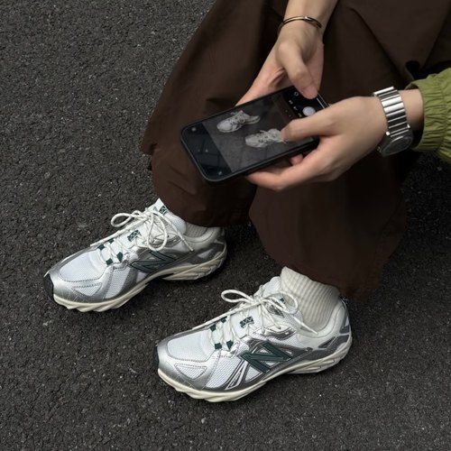New Balance 610T 