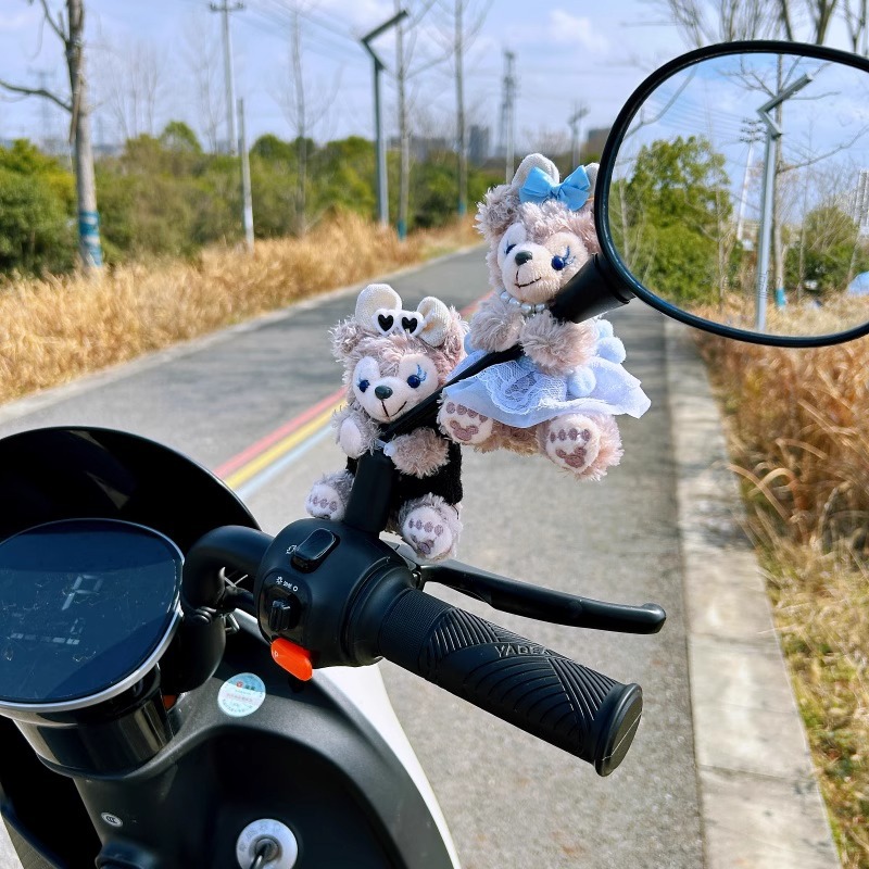 爱玛露娜pro电动车后视镜装饰品公仔q7毛绒玩偶挂件小配件摆件